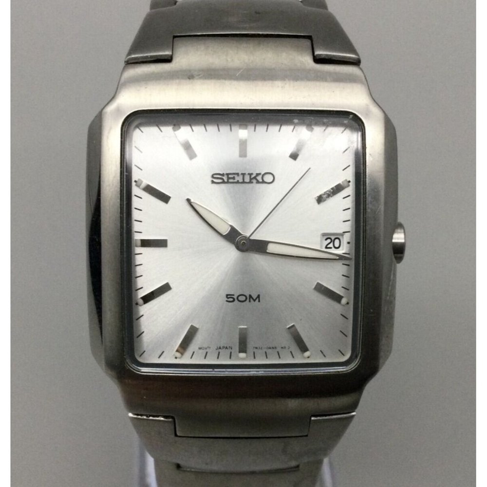 Seiko Watch Men Silver Tone Date 50M Recangle Dial 7N32-0AL0 New Battery 6.75" - Picture 1 of 11